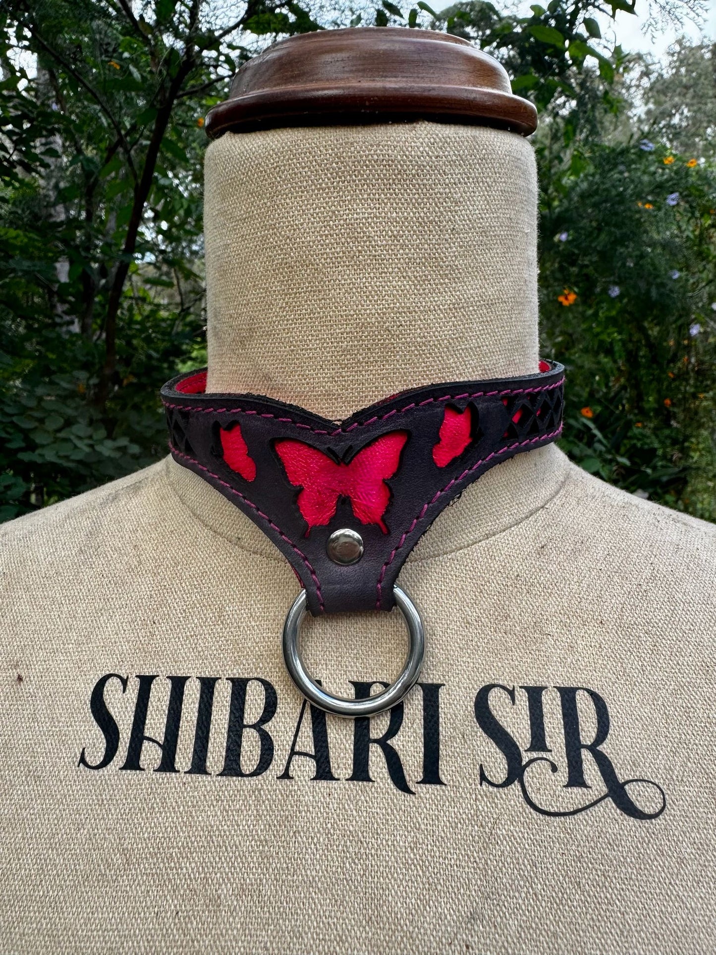 Butterfly collar- black with pink butterfly and pink stitching forest green stitching (Copy)