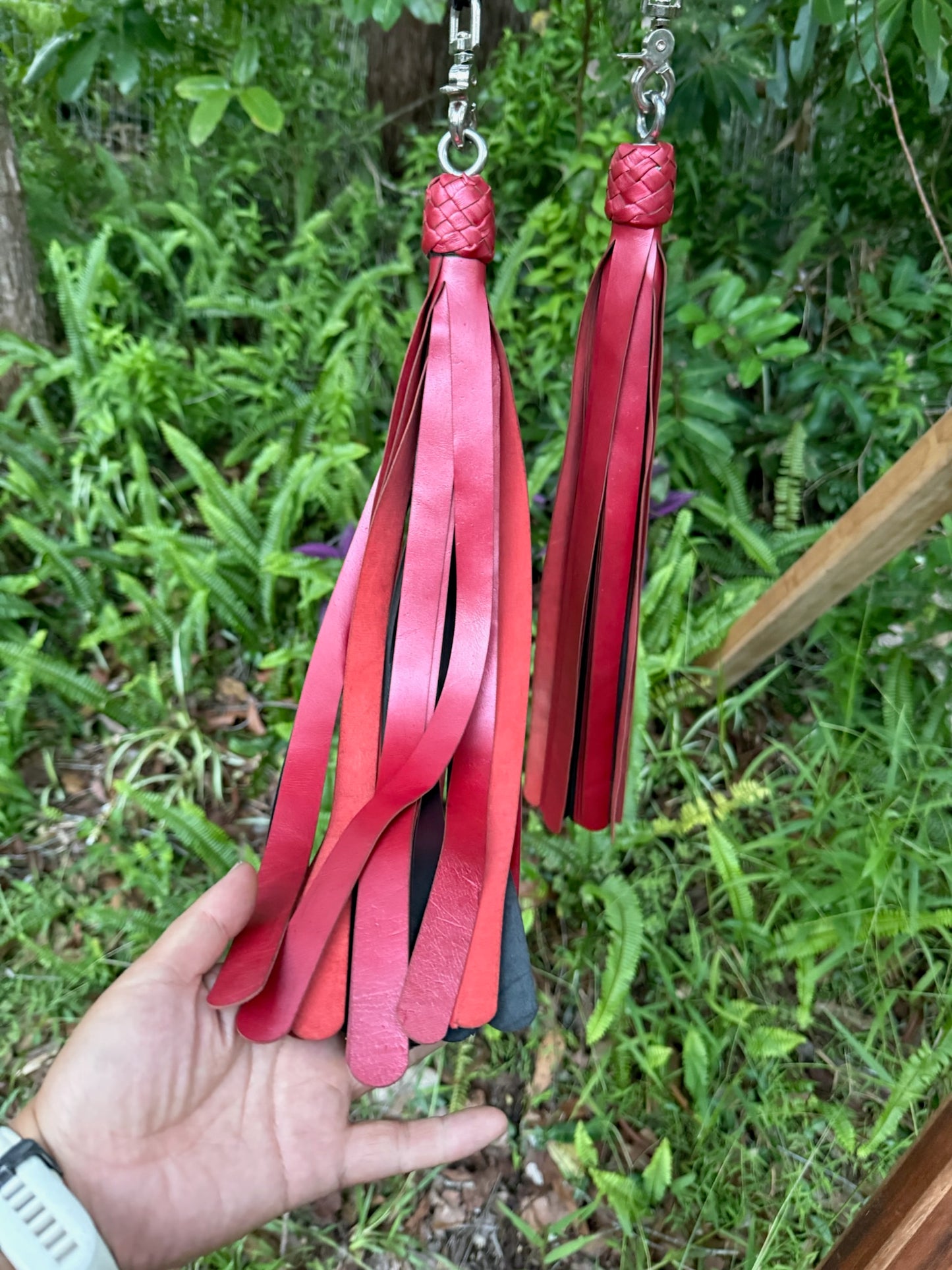 Florentine Floggers - Back and Metalic Red - A pair