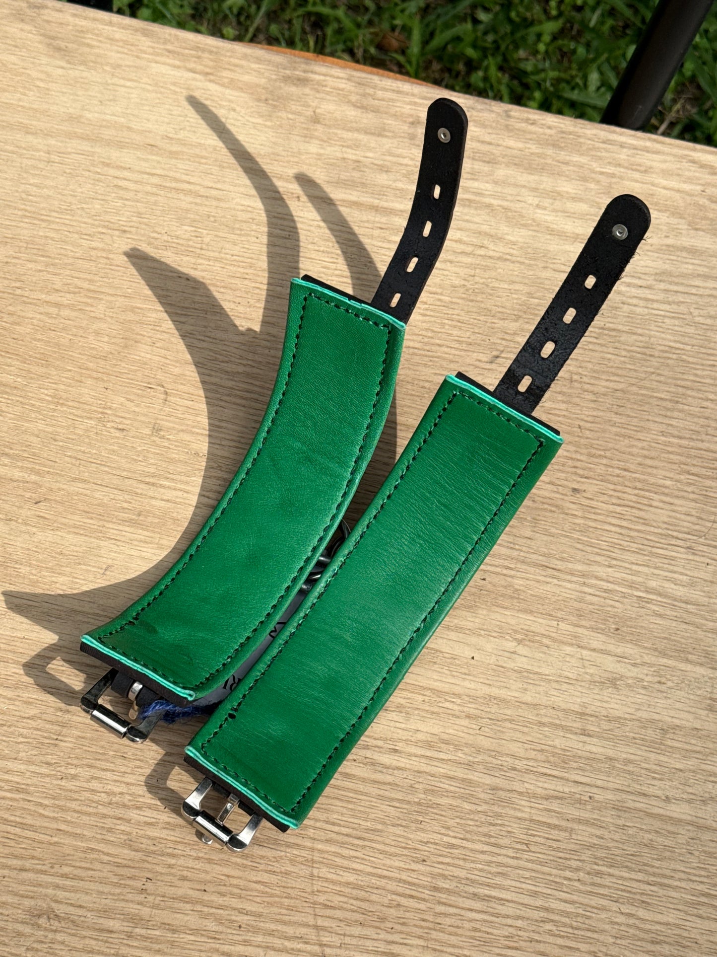 Solid single strap light green padded kink cuffs ( a pair ) on sale. Reduced to $115