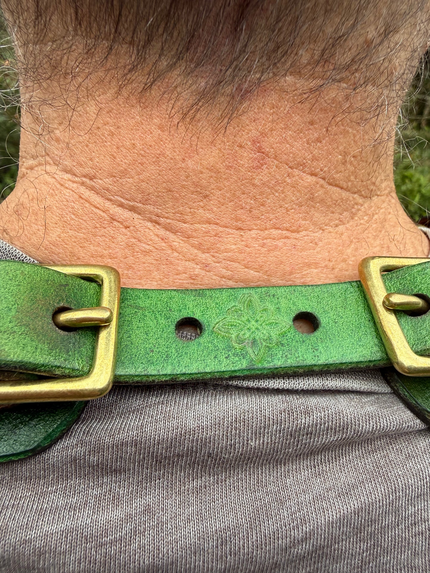 Handdyed Green Riggers Harness with brass hardware