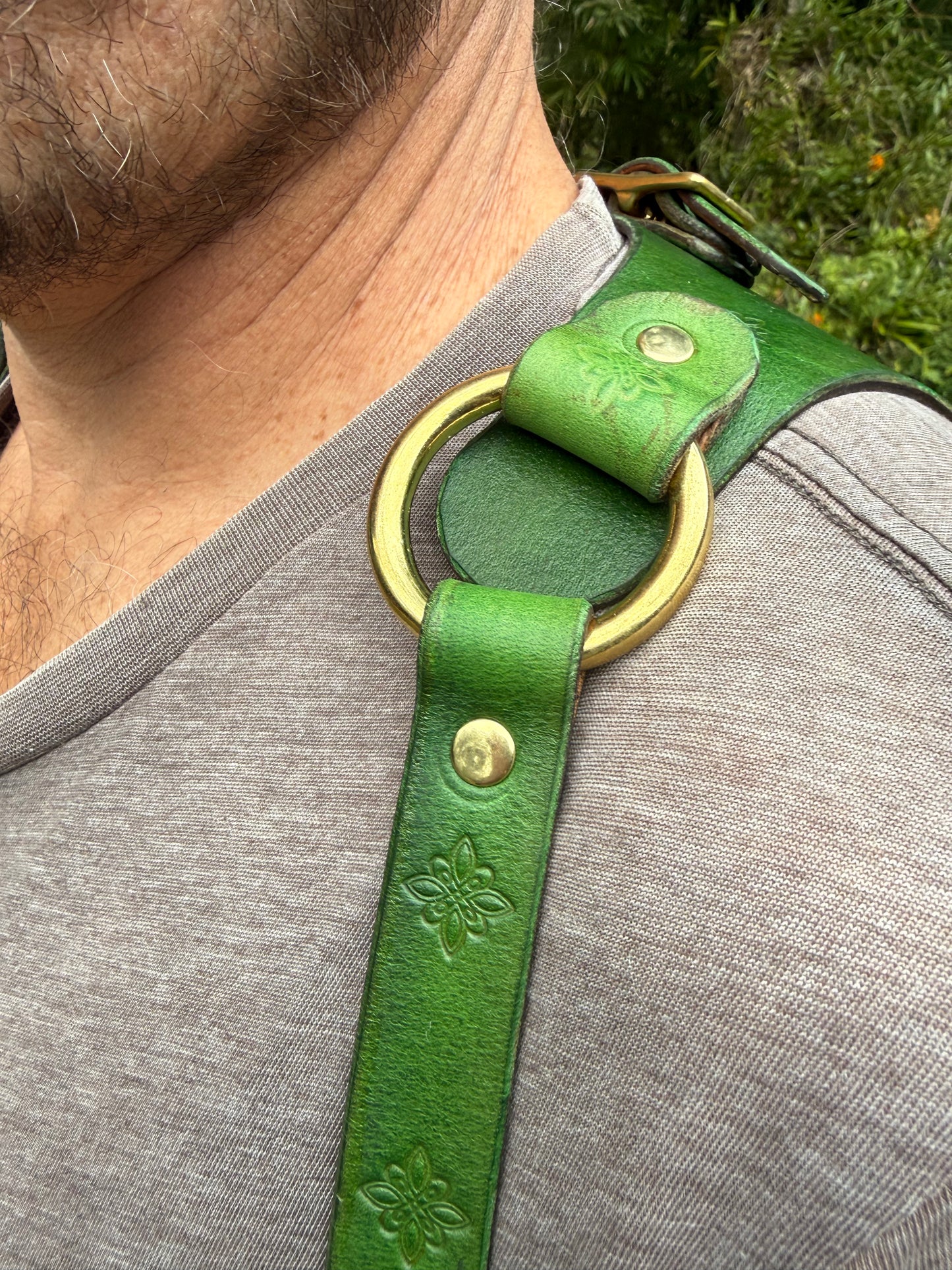 Handdyed Green Riggers Harness with brass hardware
