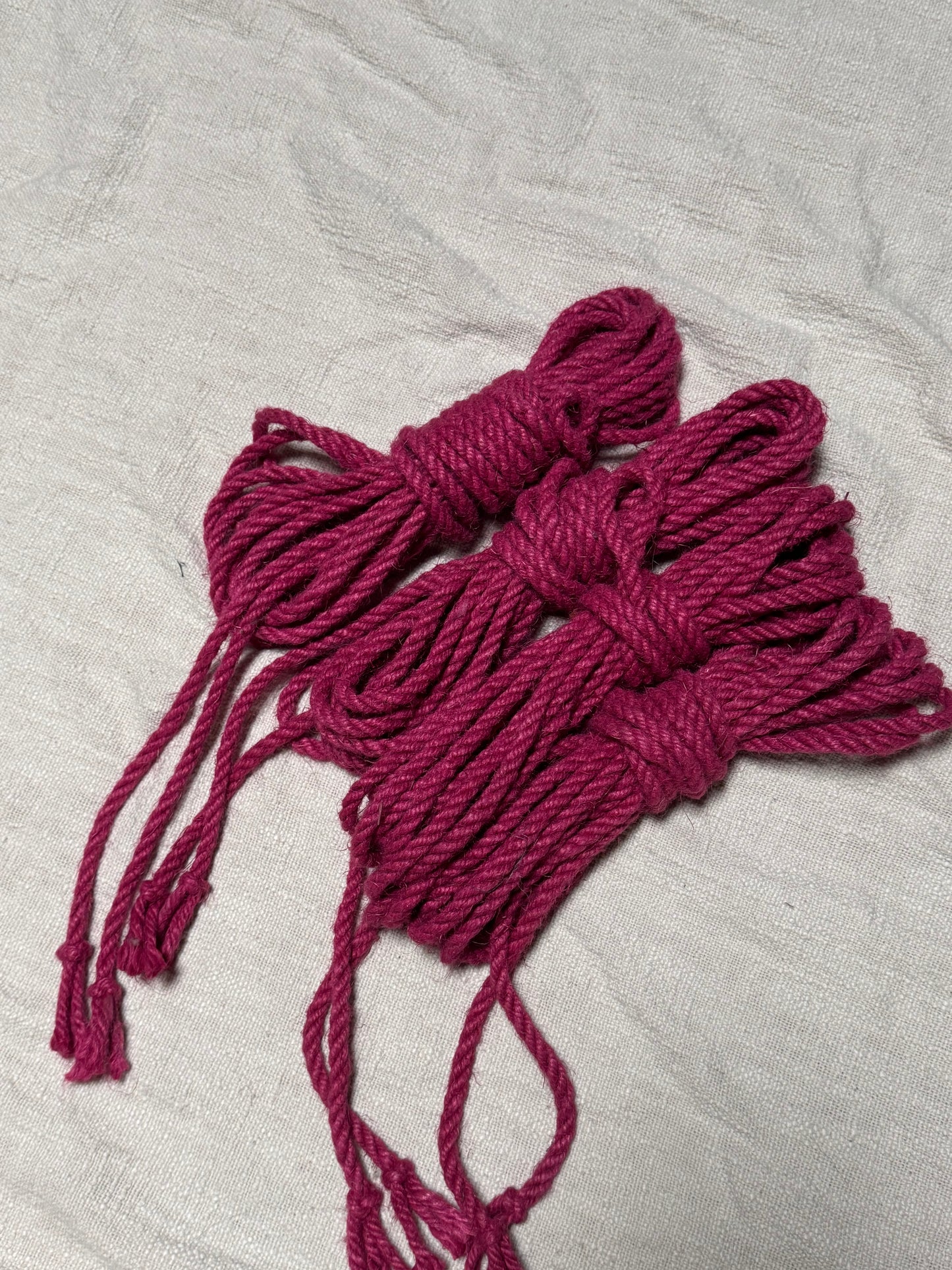 Fuscia 8m Jute Shibari Rope